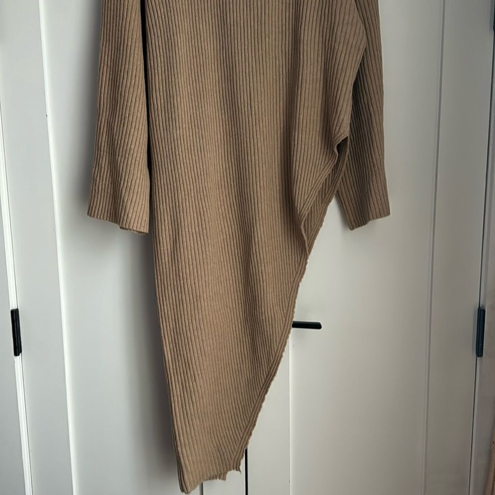 Cream Fashion Nova Long Sweater - L - Picture 2 of 6